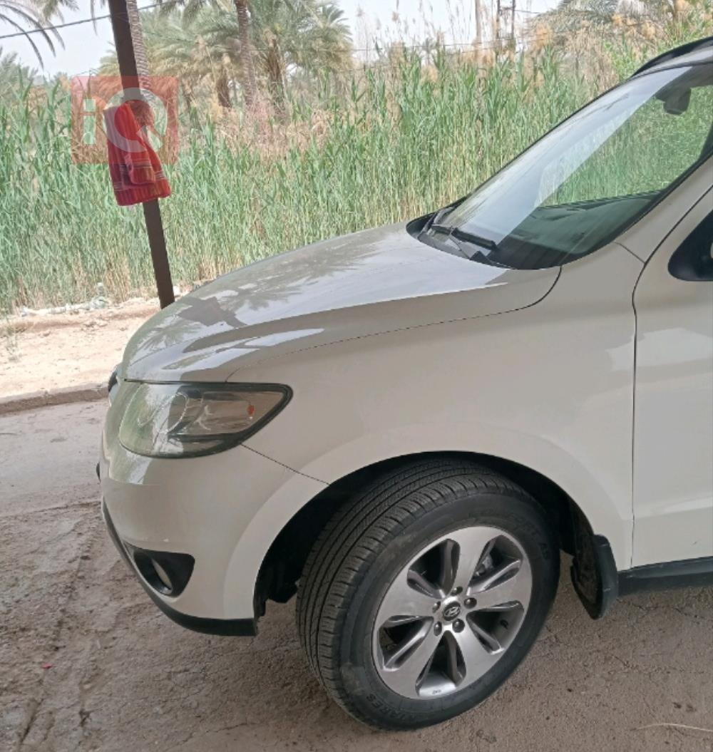 هيونداي سانتافي